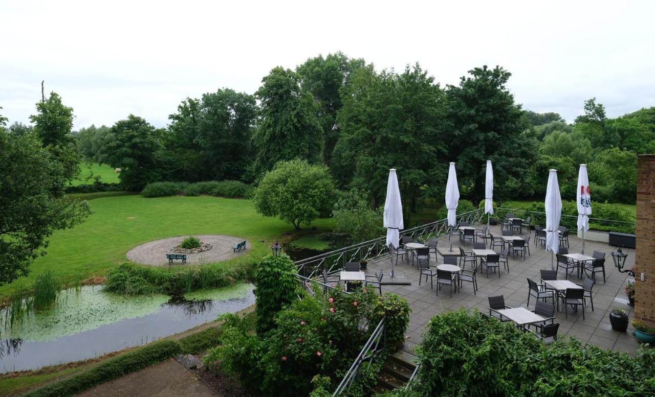 Gutshaus Redewisch Hotel & Restaurant 博尔滕哈根 外观 照片