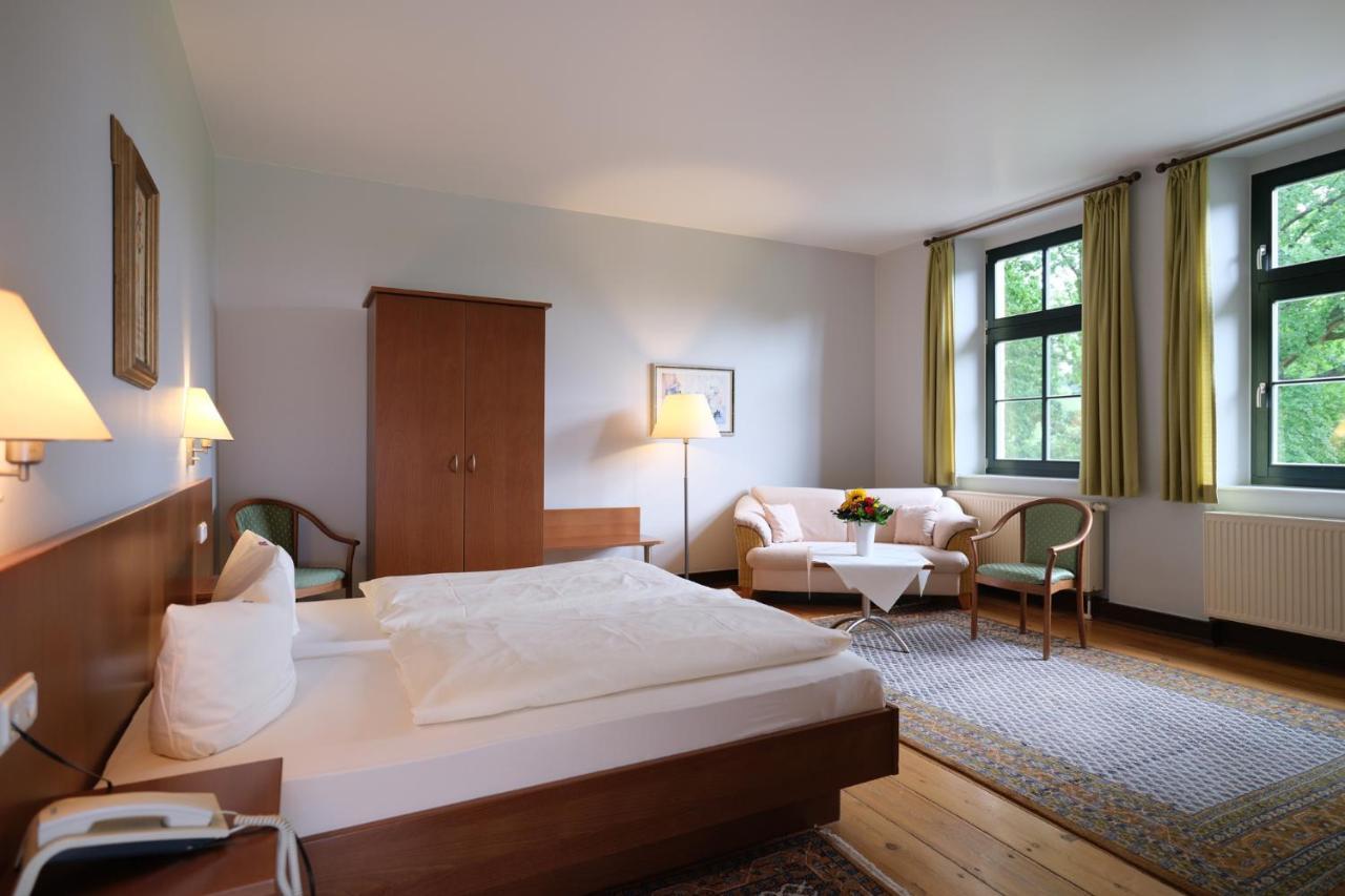 Gutshaus Redewisch Hotel & Restaurant 博尔滕哈根 外观 照片