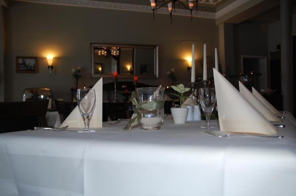 Gutshaus Redewisch Hotel & Restaurant 博尔滕哈根 外观 照片