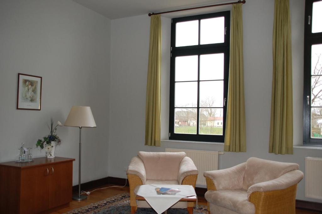 Gutshaus Redewisch Hotel & Restaurant 博尔滕哈根 外观 照片