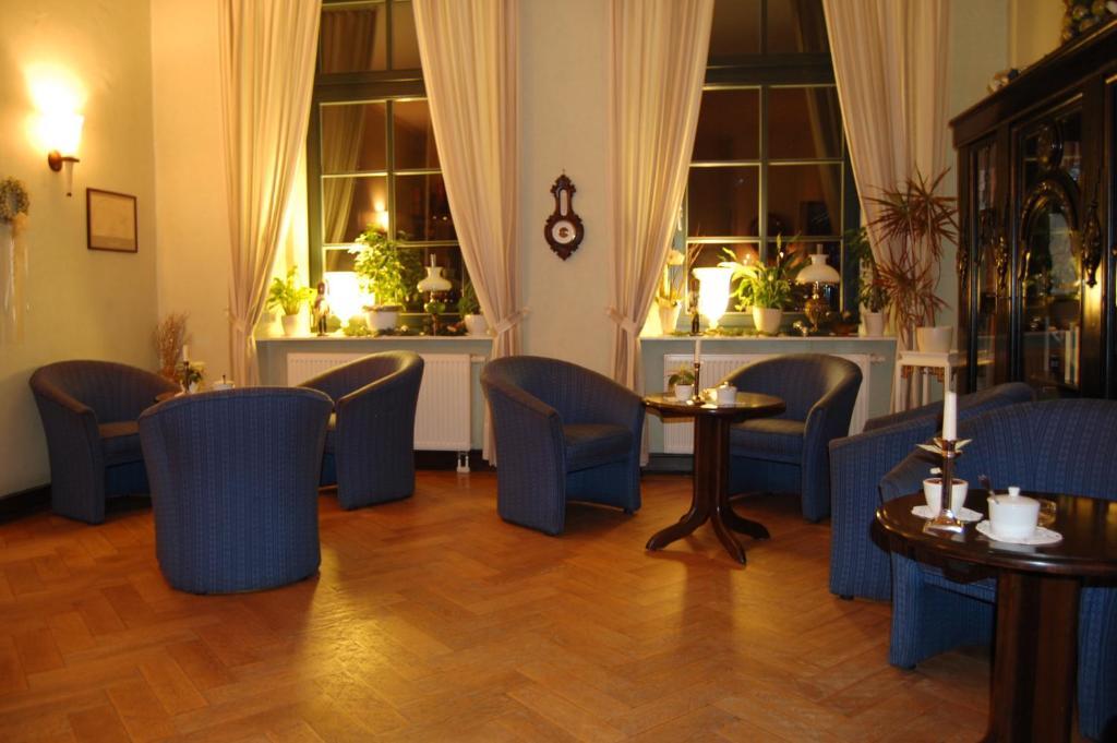 Gutshaus Redewisch Hotel & Restaurant 博尔滕哈根 外观 照片